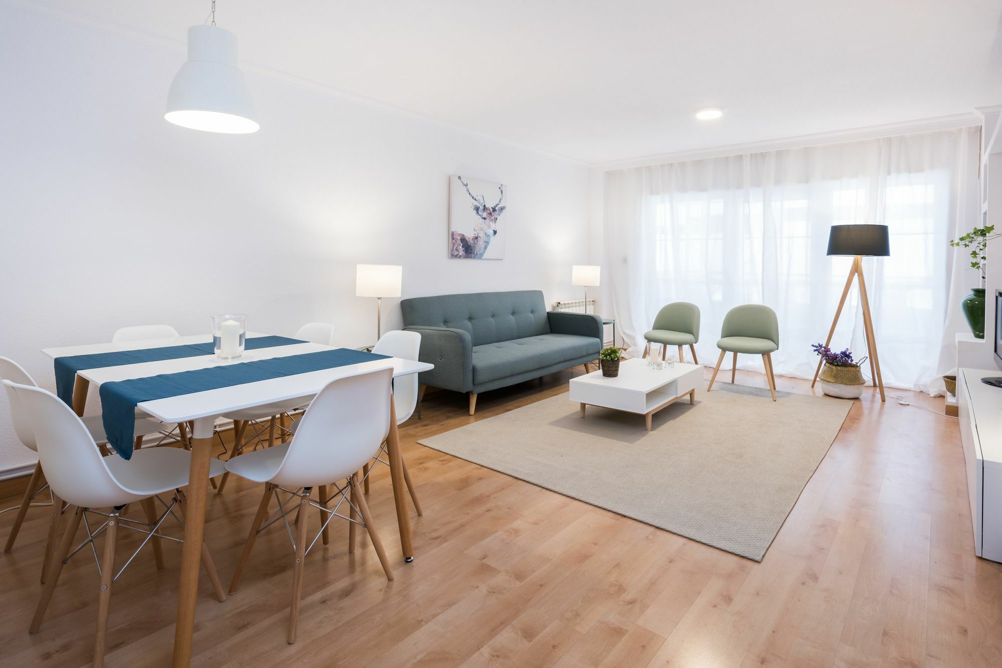 Apartamentos Paseo De La Farola Malaga Luaran gambar