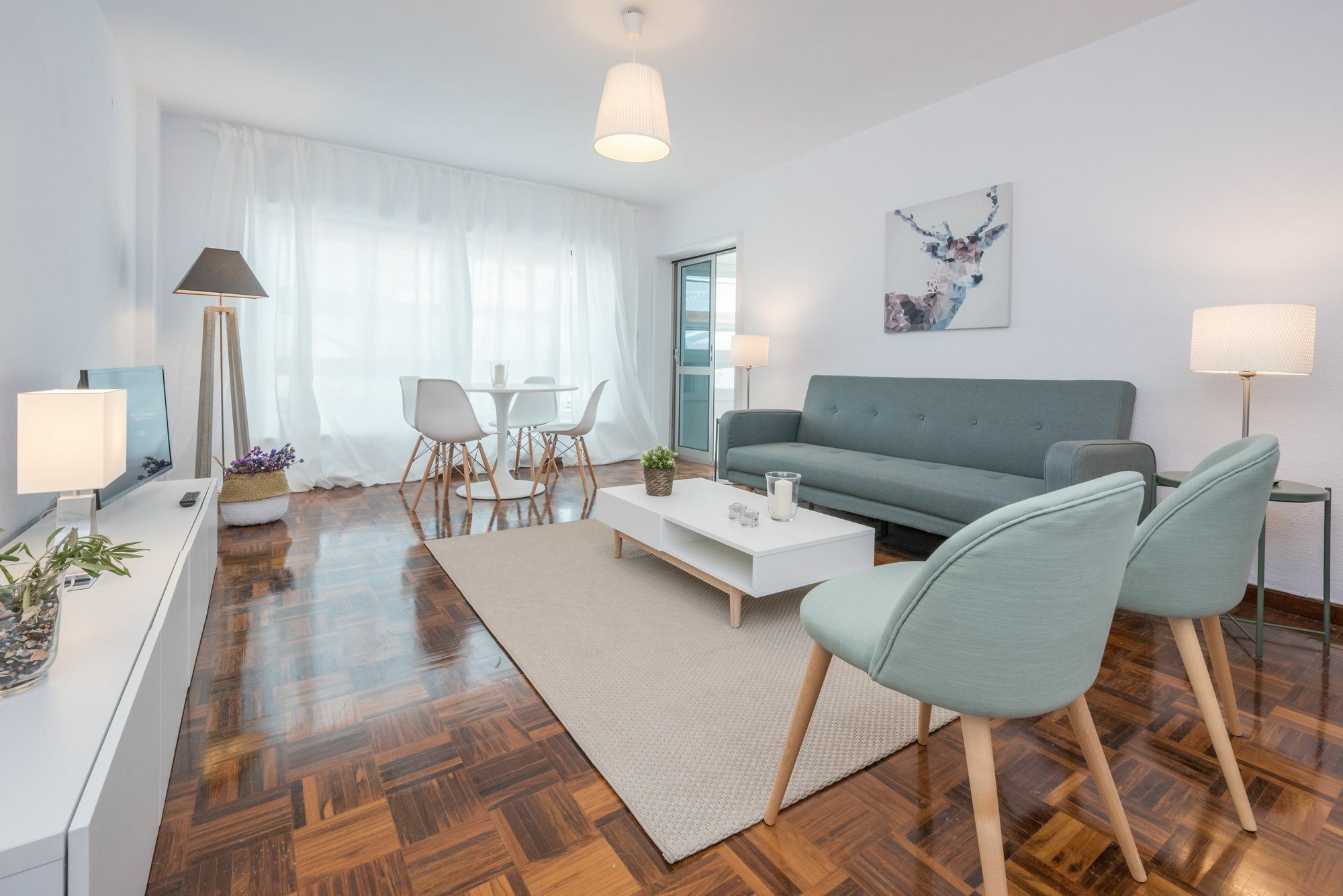 Apartamentos Paseo De La Farola Malaga Luaran gambar